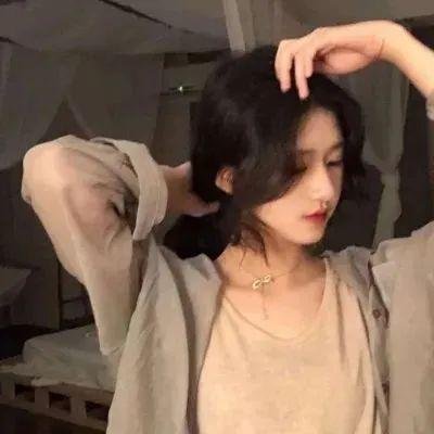 夏天的大人们封面